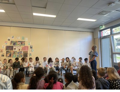 Groep 3 van de Titus Brandsmaschool in the spotlights